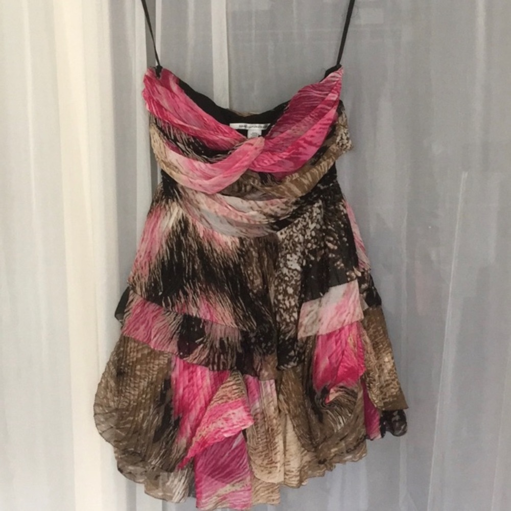 NWT DVF silk dress as seen on KIM KARDASHIAN, Reese & Blake Lively 🖤 - Picture 4 of 8
